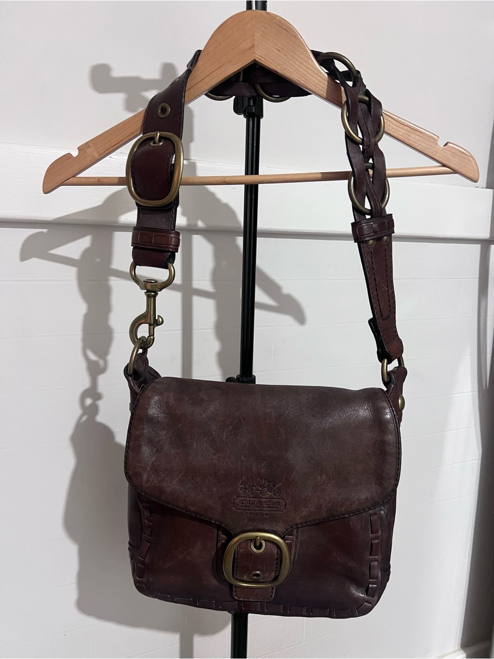 Vintage 2007 Coach Bleecker Large Flap #11419
Wine Oxblood Leather Tattersall